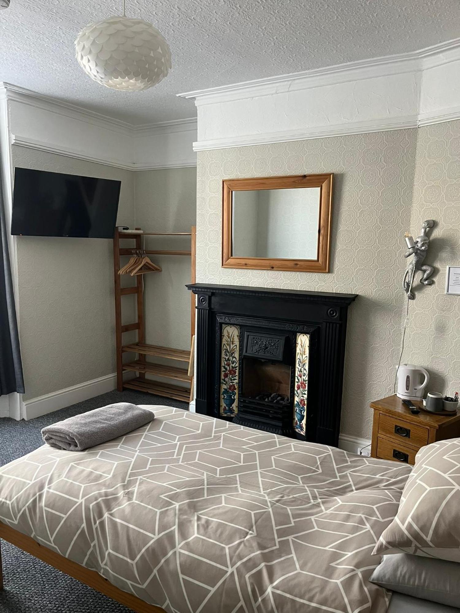 Bourton House Hotell Rugby Exteriör bild